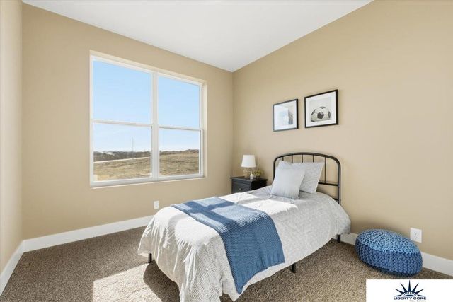 9618 N 167th Street, Bennington, NE 68007