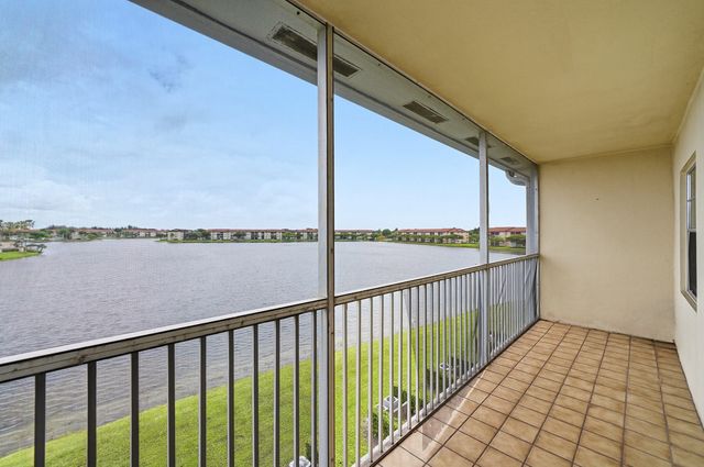 1401 SW 134th Way 410c, Pembroke Pines, FL 33027