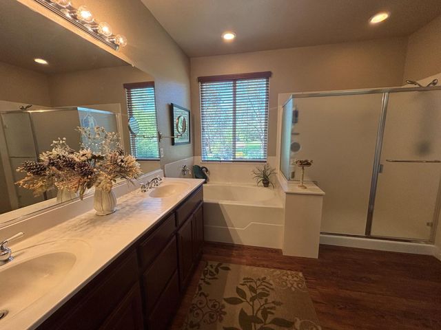 182 Bridlewood Ln, Copperopolis, CA 95228