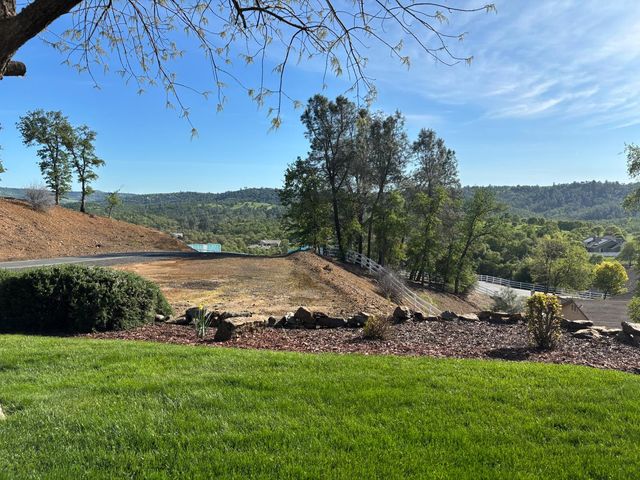 182 Bridlewood Ln, Copperopolis, CA 95228