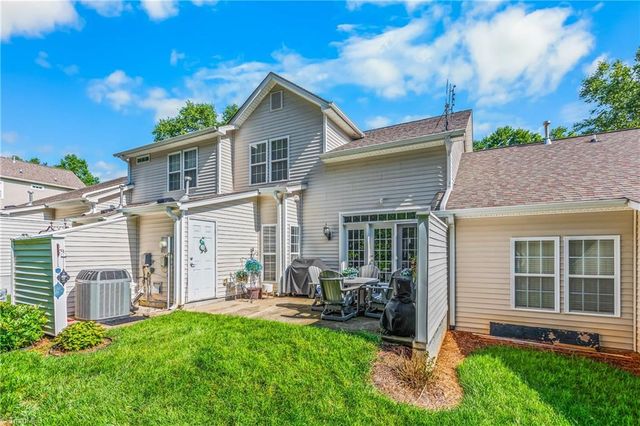 5780 Fox Ridge Lane, Winston-salem, NC 27104