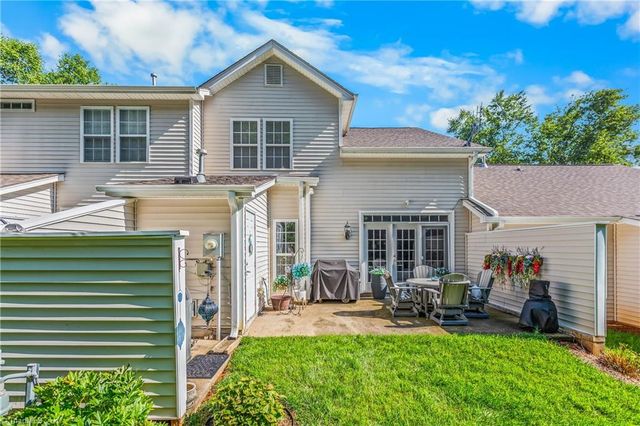 5780 Fox Ridge Lane, Winston-salem, NC 27104