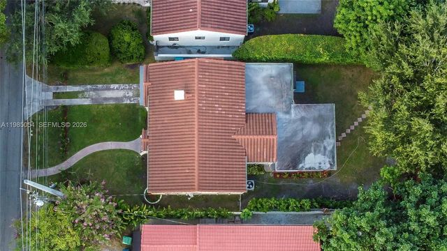 1015 Cortez St, Coral Gables, FL 33134