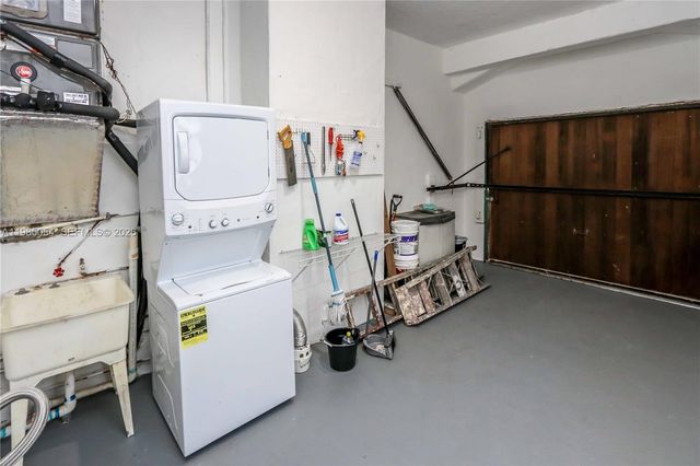 1015 Cortez St, Coral Gables, FL 33134