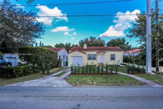 1015 Cortez St, Coral Gables, FL 33134