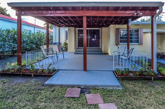 1015 Cortez St, Coral Gables, FL 33134