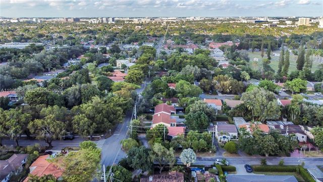 1015 Cortez St, Coral Gables, FL 33134