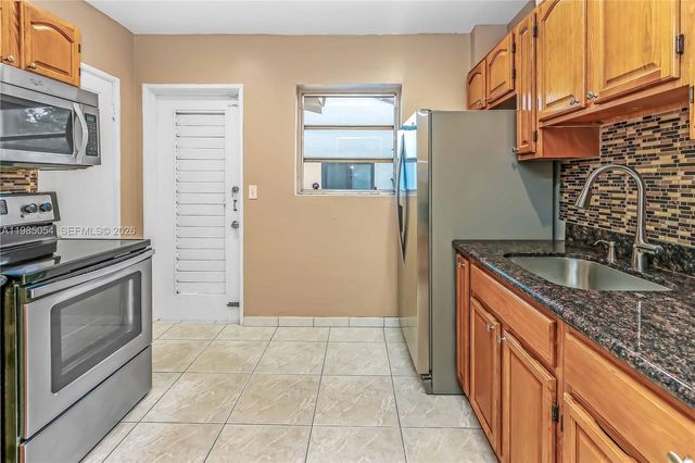 1015 Cortez St, Coral Gables, FL 33134