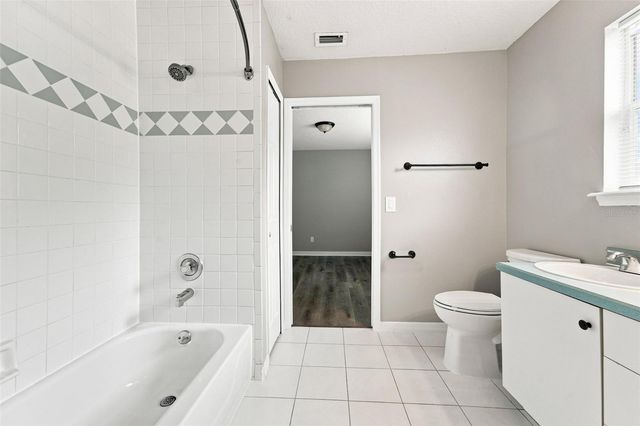 1413 CANAL POINT ROAD, Longwood, FL 32750