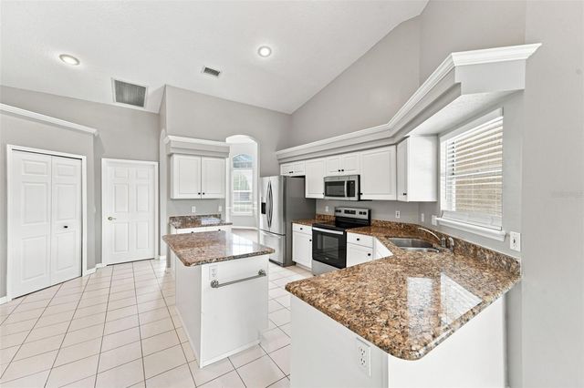 1413 CANAL POINT ROAD, Longwood, FL 32750