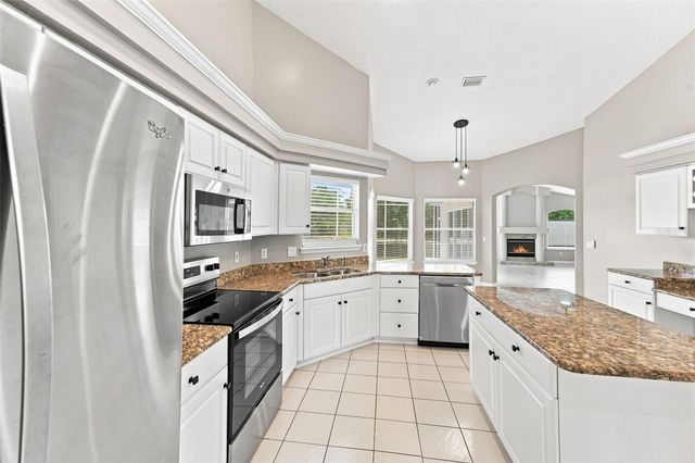 1413 CANAL POINT ROAD, Longwood, FL 32750