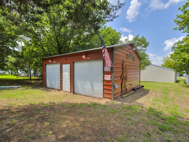 74 Hickory Lane, Stigler, OK 74462