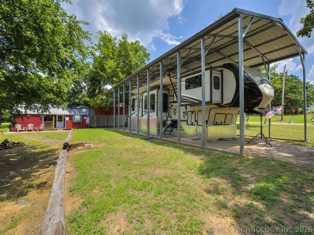 74 Hickory Lane, Stigler, OK 74462
