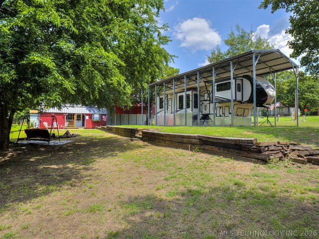 74 Hickory Lane, Stigler, OK 74462