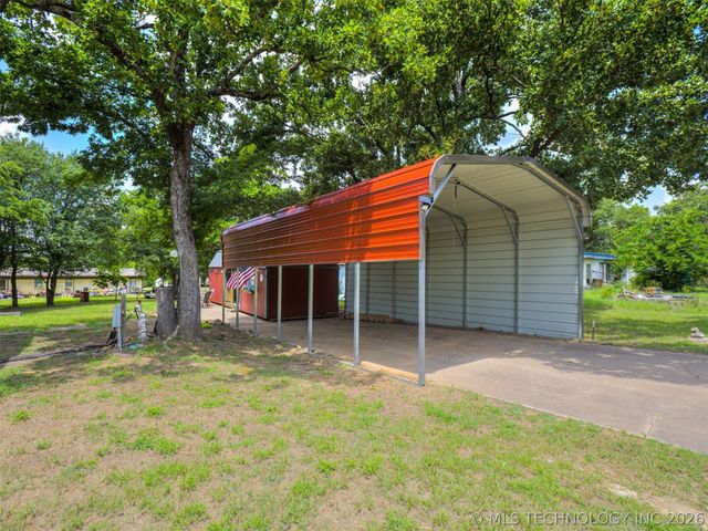 74 Hickory Lane, Stigler, OK 74462