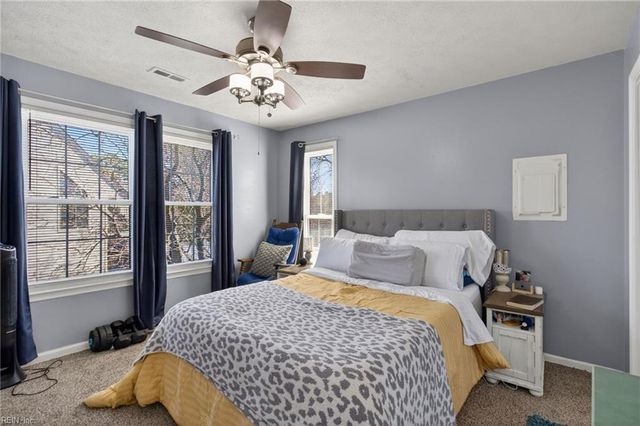 744 Rock Crest Ct Apt 301, Newport News, VA 23602