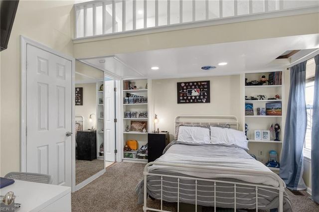 744 Rock Crest Ct Apt 301, Newport News, VA 23602