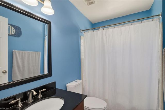 744 Rock Crest Ct Apt 301, Newport News, VA 23602