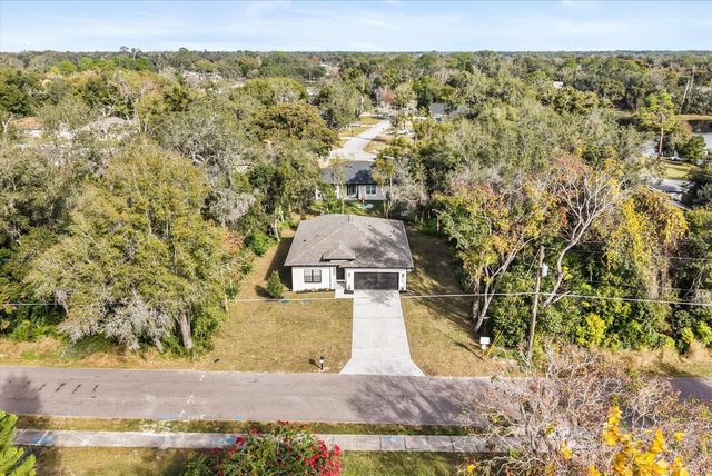 24 PLANTATION ROAD, Debary, FL 32713