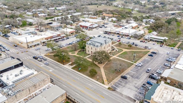 914 6th, Blanco, TX 78606