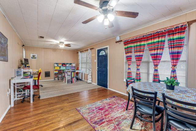 914 6th, Blanco, TX 78606