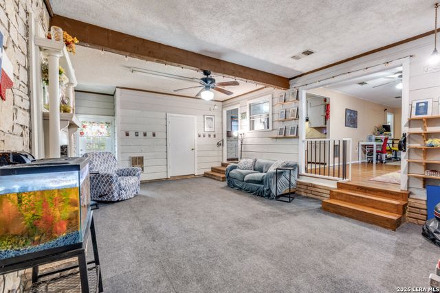 914 6th, Blanco, TX 78606