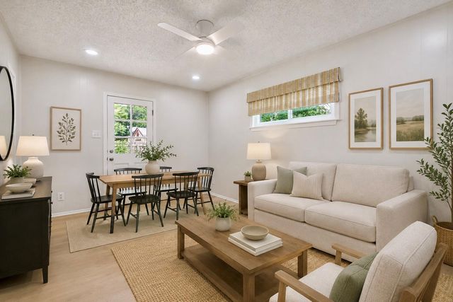 3112 Crosscreek DR, Austin, TX 78757