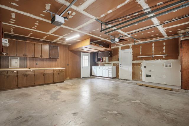 3112 Crosscreek DR, Austin, TX 78757