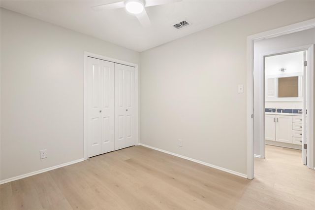 3112 Crosscreek DR, Austin, TX 78757