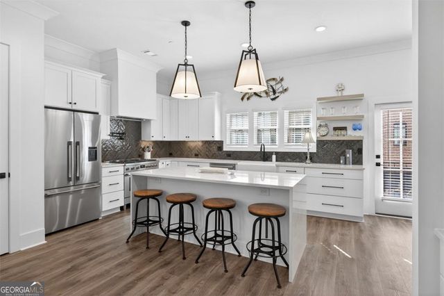 340 Sugarview Road, Sugar Hill, GA 30518