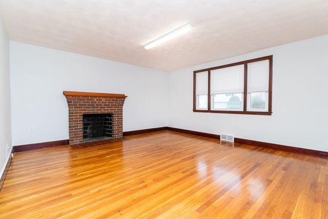 46 Cross, Randolph, MA 02368