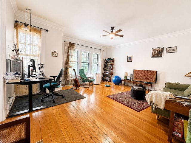 1633 E Hyde Park Boulevard 3C, Chicago, IL 60615