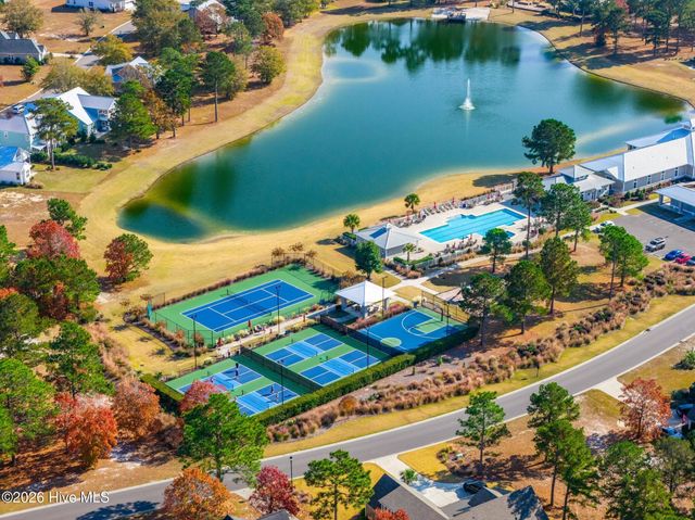 3836 Bay Colony Road NE 275, Leland, NC 28451