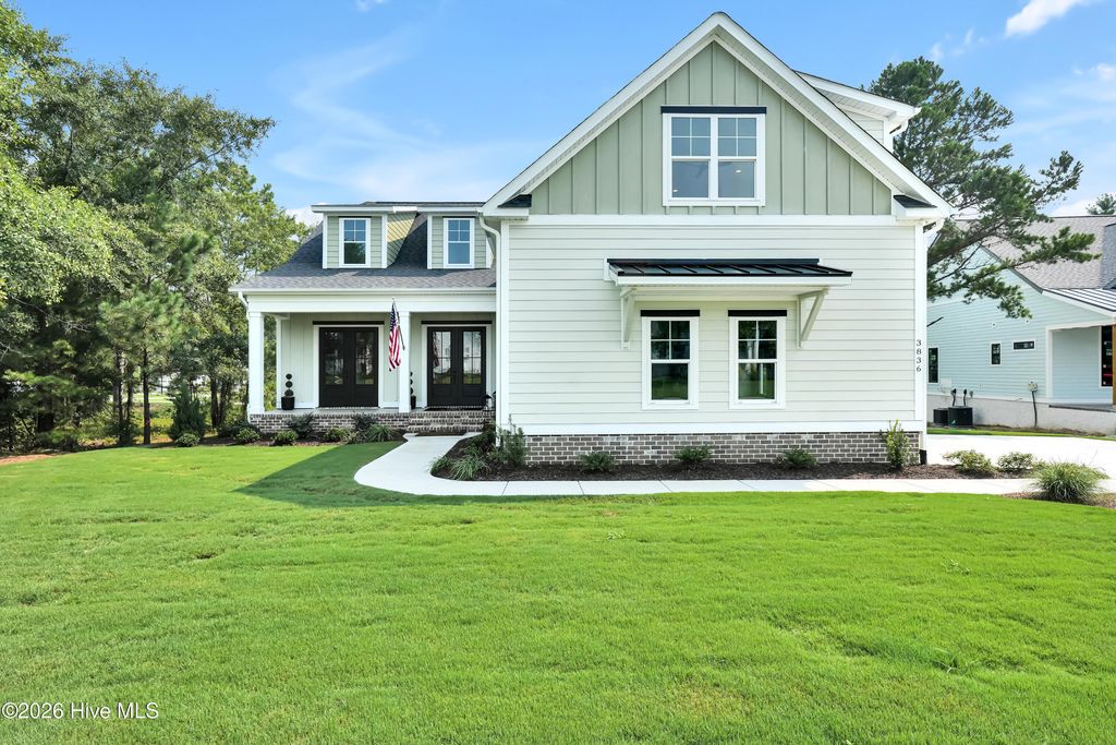 3836 Bay Colony Road NE 275, Leland, NC 28451