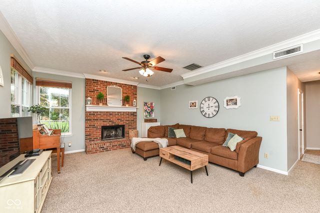 8570 Laurel Court, Fishers, IN 46038