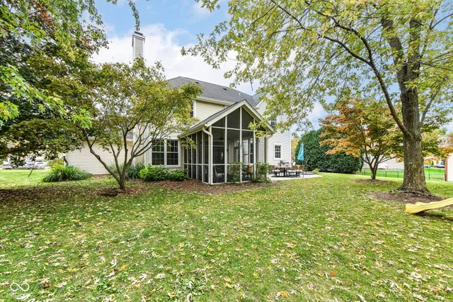 8570 Laurel Court, Fishers, IN 46038