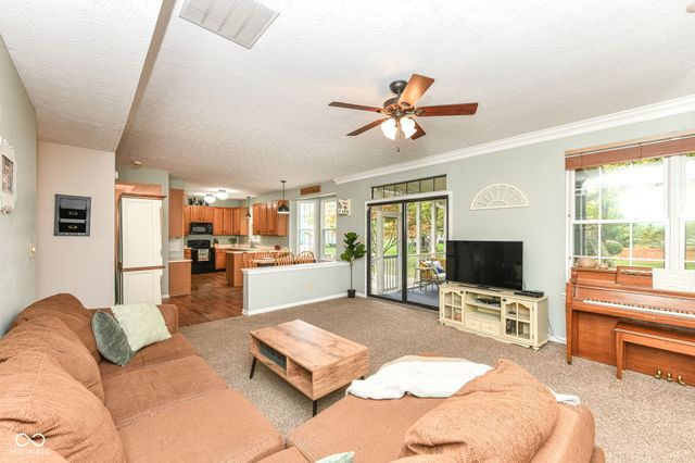 8570 Laurel Court, Fishers, IN 46038