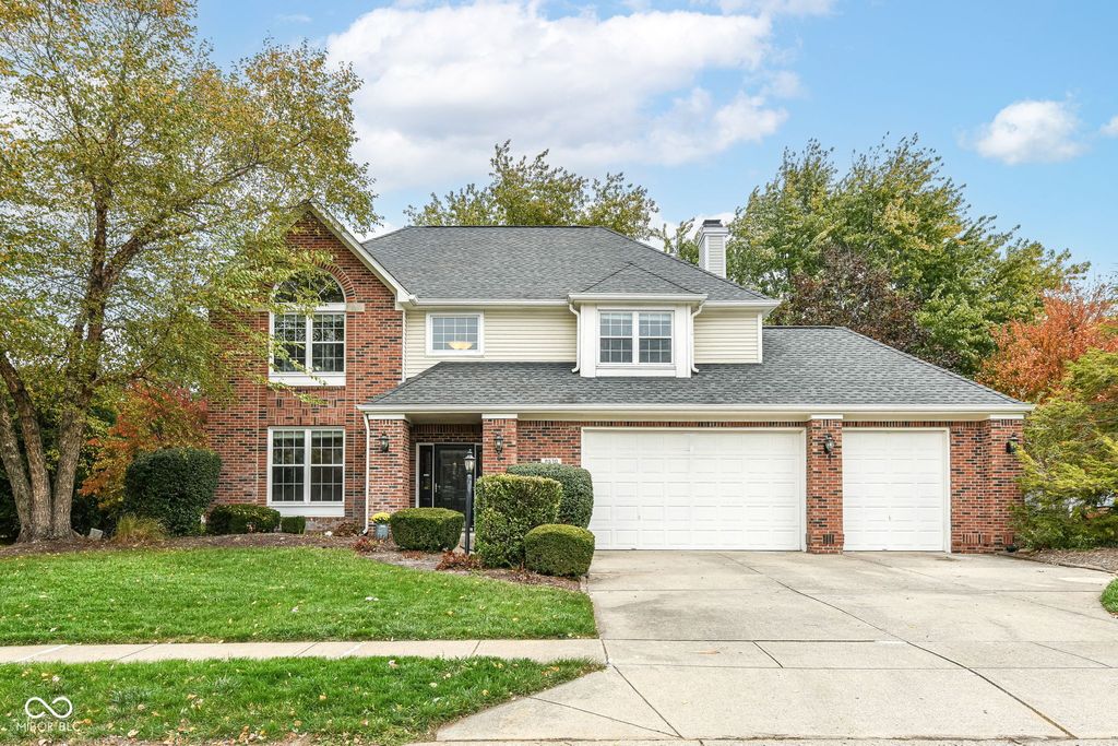 8570 Laurel Court, Fishers, IN 46038