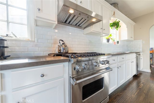 4182 Greenbush, Sherman Oaks, CA 91423