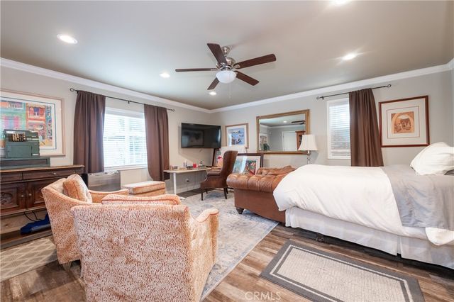 4182 Greenbush, Sherman Oaks, CA 91423