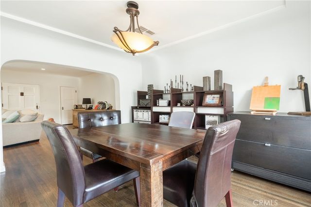 4182 Greenbush, Sherman Oaks, CA 91423