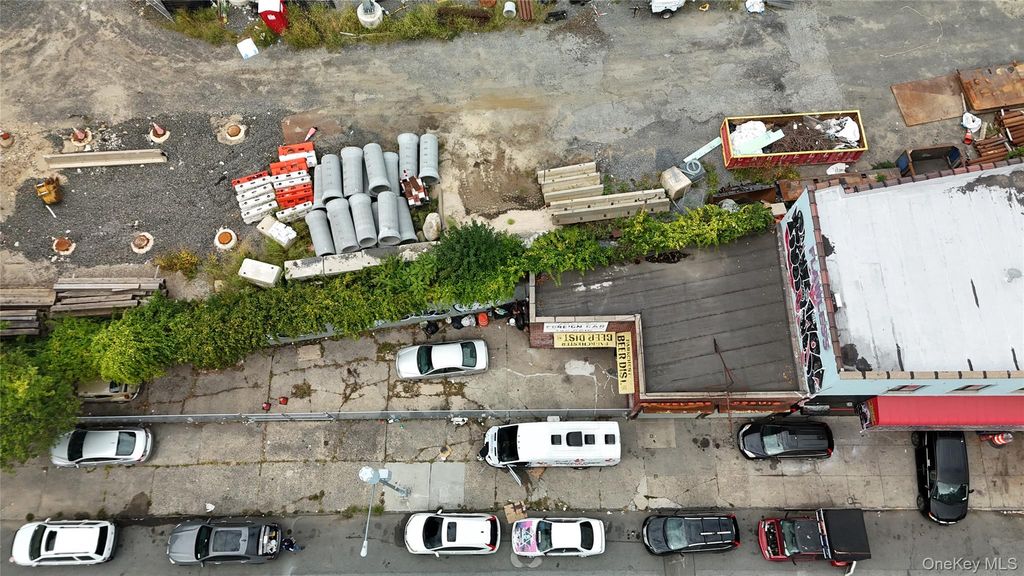 2175 E Tremont Avenue, Bronx, NY 10462 — exterior