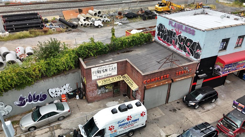 2175 E Tremont Avenue, Bronx, NY 10462 — photo 2