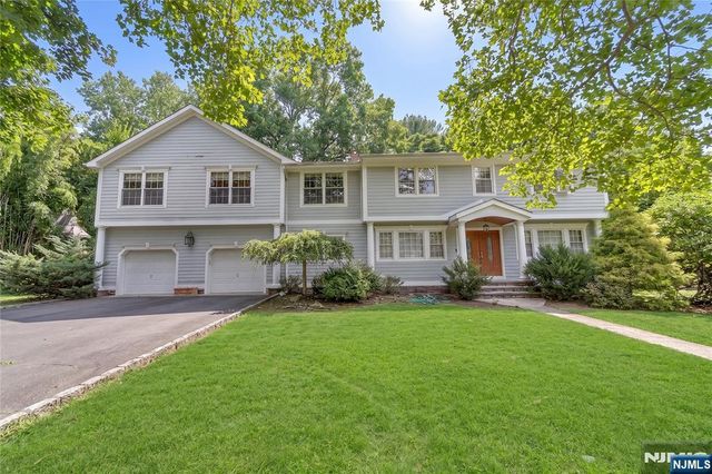 40 Rickland Road, Old Tappan, NJ 07675