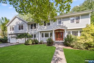 40 Rickland Road, Old Tappan, NJ 07675