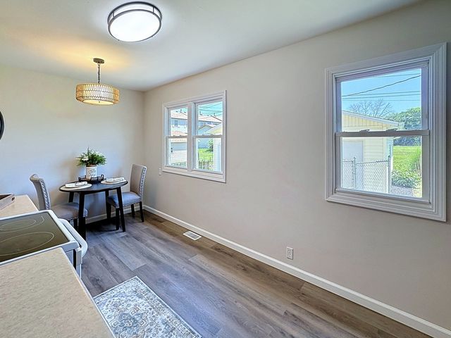 1711 2nd Street W, Milan, IL 61264