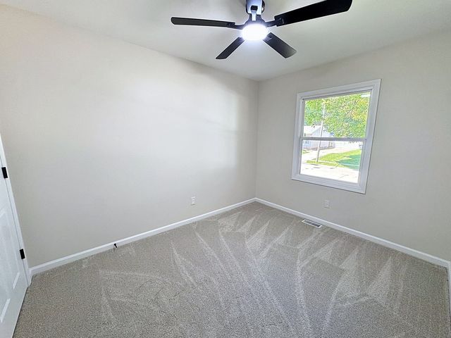 1711 2nd Street W, Milan, IL 61264