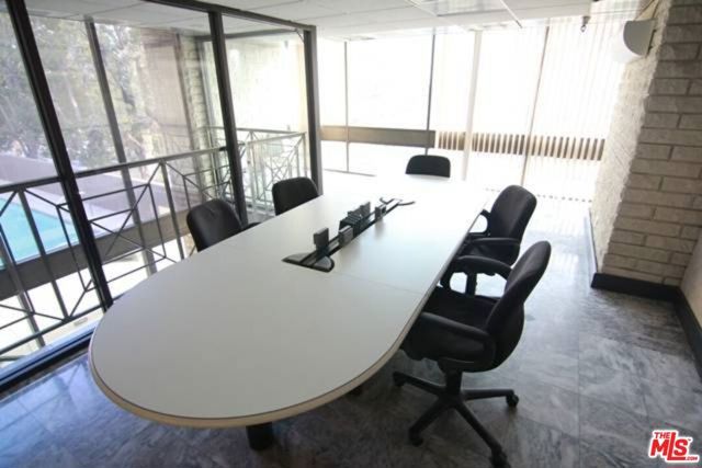 3949 Los Feliz Boulevard 206, Los Angeles, CA 90027