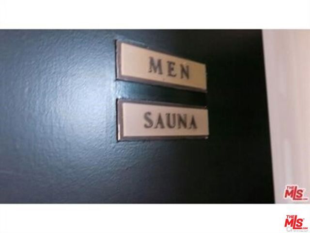 3949 Los Feliz Boulevard 206, Los Angeles, CA 90027