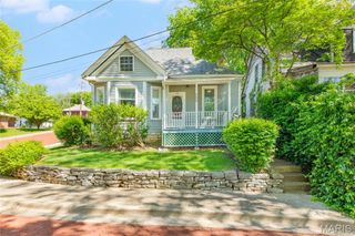 200 E 7th Street, Alton, IL 62002